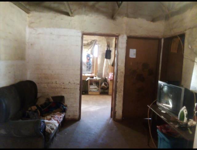 2 BEDROOM HOUSE FOR SALE IN SOSHANGUVE XX